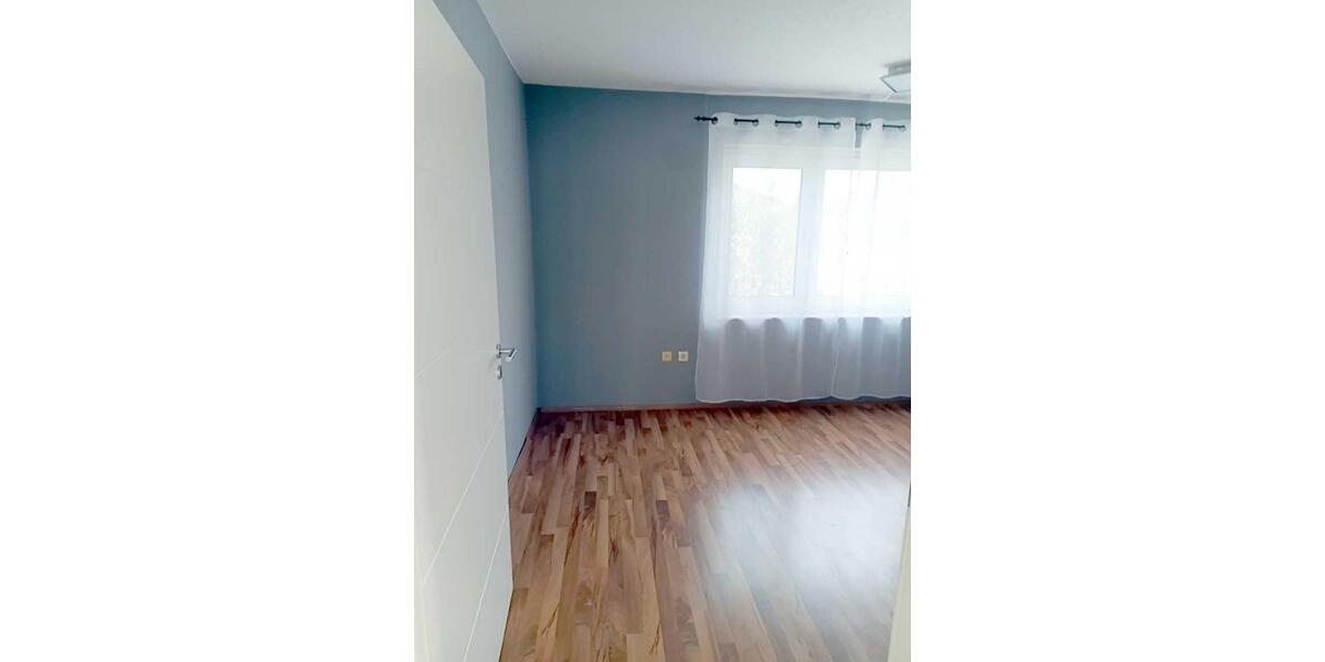 Erdgeschoßwohnung Melsungen - 4 Zimmer, 1.400&euro; | Angebot:23273126