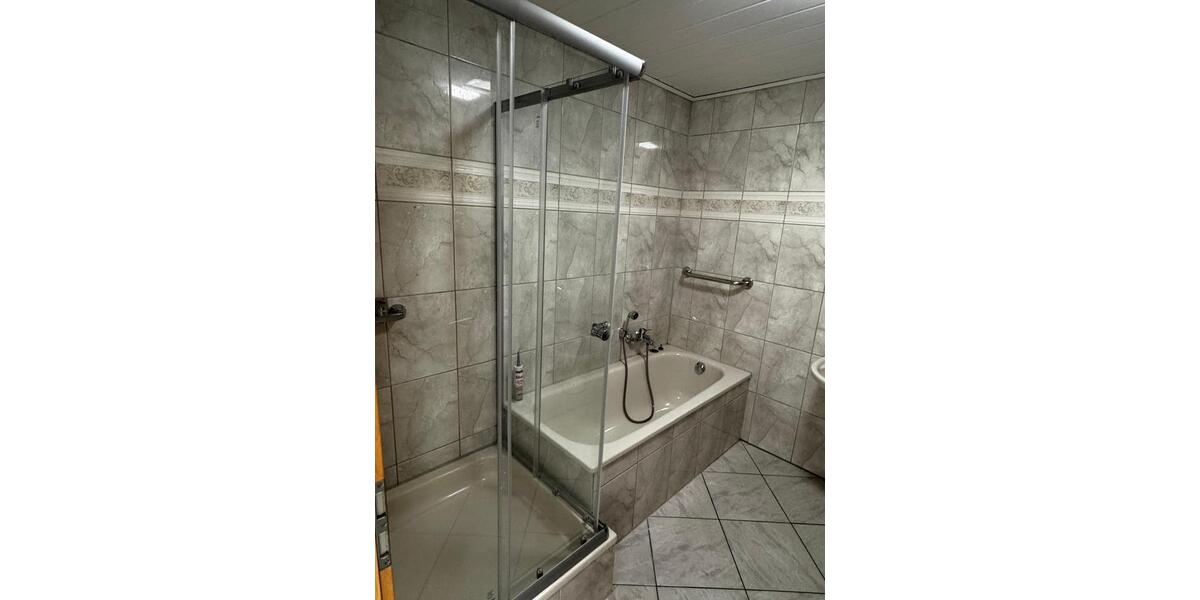 Etagenwohnung Recklinghausen Berghausen - 2 Zimmer, 81 m&sup2;, 595&euro; | Angebot:24599586