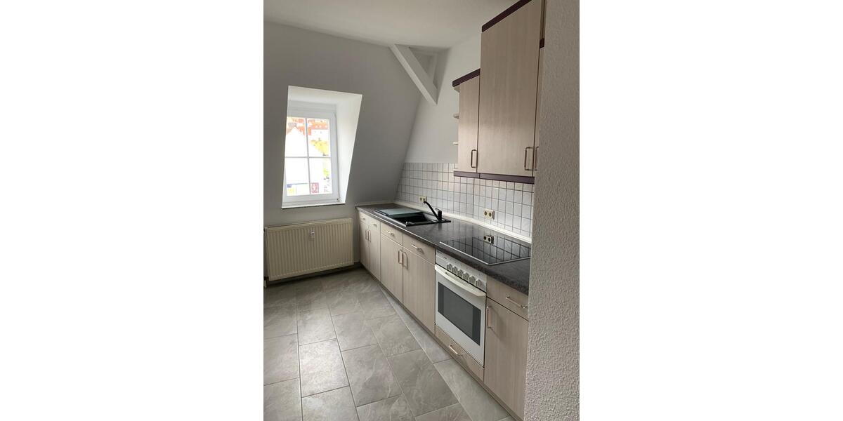 Dachgeschoßwohnung Hettstedt - 2 Zimmer, 59 m&sup2;, 330&euro; | Angebot:24873698