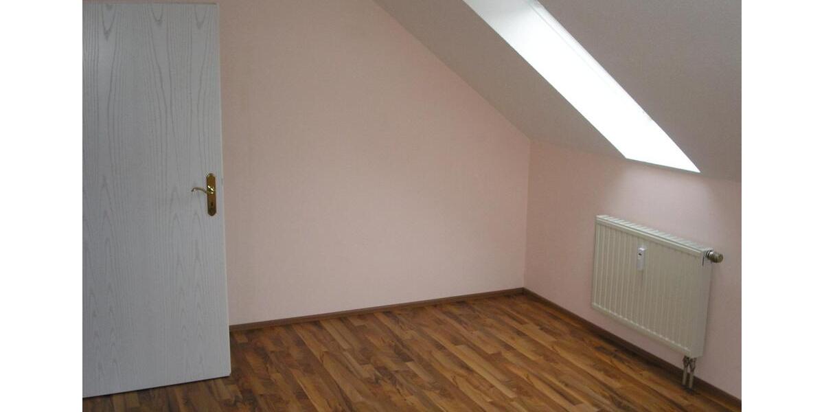 Dachgeschoßwohnung Bad Staffelstein - 2 Zimmer, 60 m&sup2;, 550&euro; | Angebot:26032284