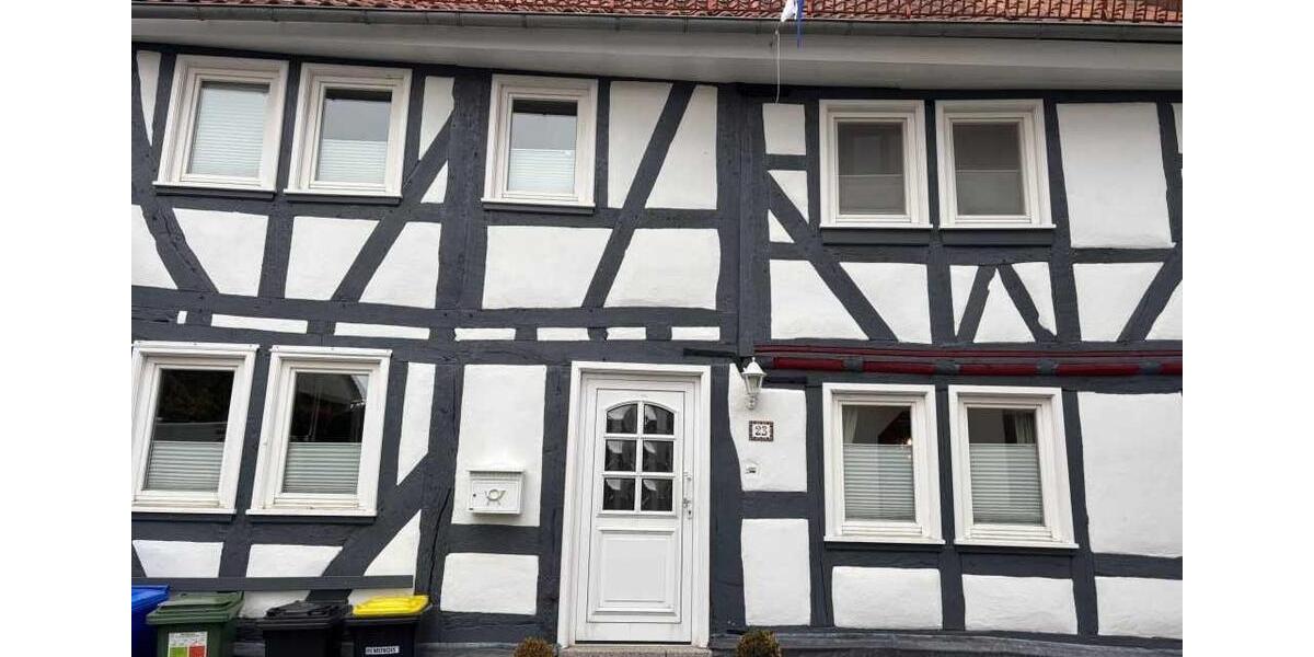 Einfamilienhaus Grünberg - 5 Zimmer, 1.250&euro; | Angebot:23279009