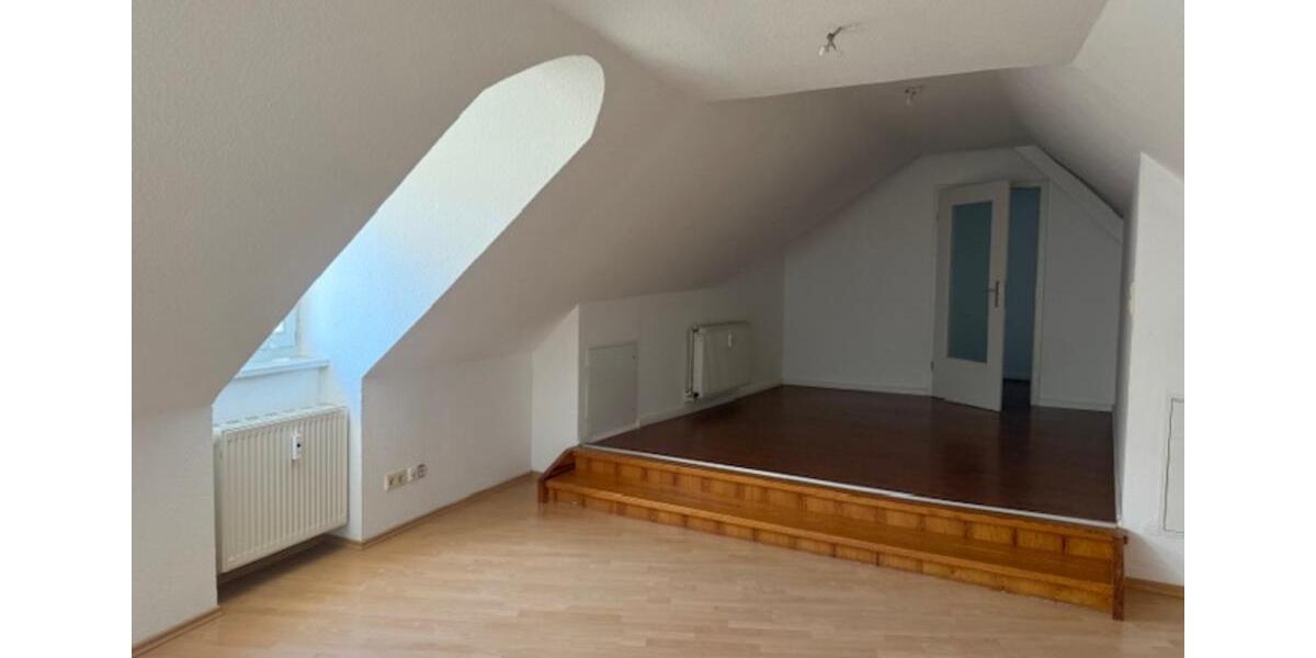 Dachgeschoßwohnung Pinnow - 2 Zimmer, 55 m&sup2;, 429&euro; | Angebot:25570521