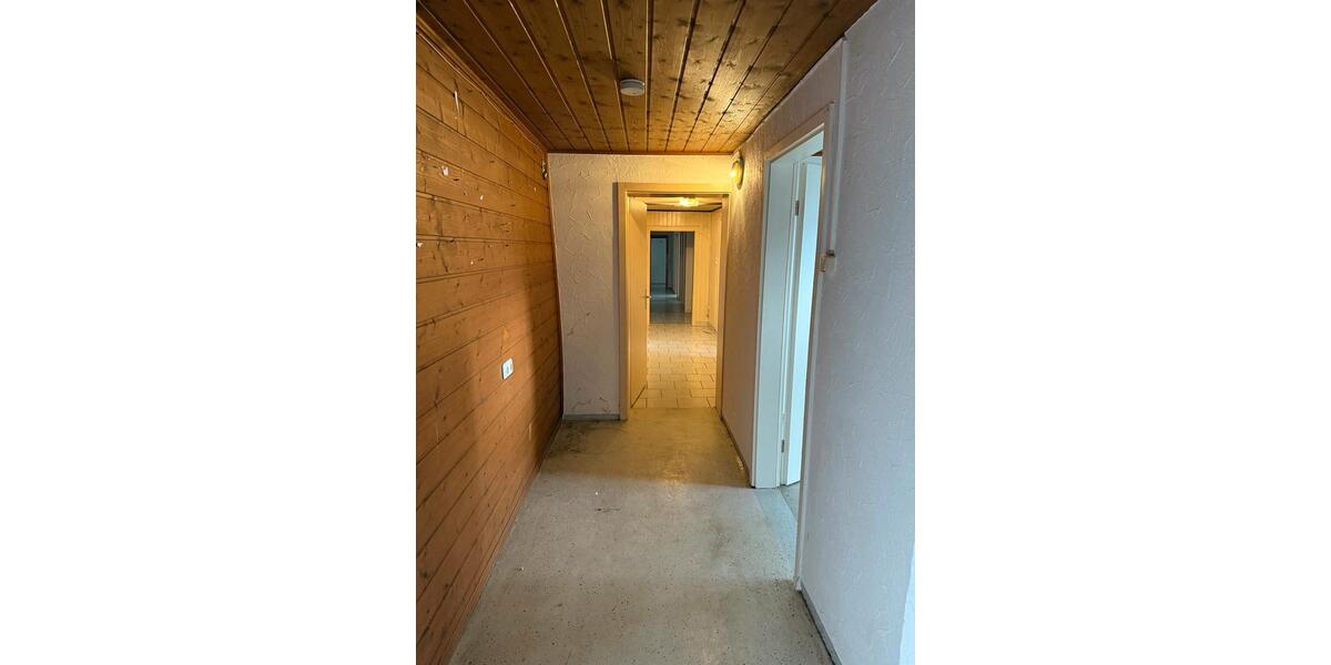 Erdgeschoßwohnung Dillingen an der Donau - 1 Zimmer, 162 m&sup2;, 2.120&euro; | Angebot:24819469