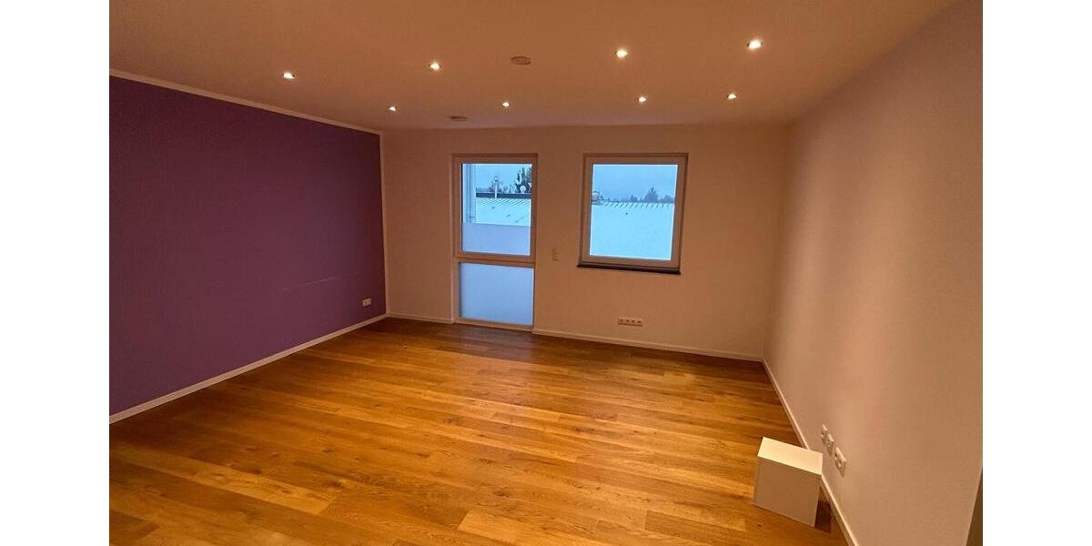 Einfamilienhaus Oberursel (Taunus) - 7 Zimmer, 375 m&sup2;, 3.950&euro; | Angebot:25098040