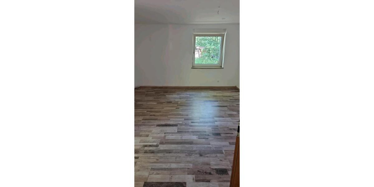 Etagenwohnung Oerlenbach - 3 Zimmer, 60 m&sup2;, 123&euro; | Angebot:26690714