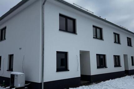 Haus zur vermieten - Neubau Erstbezug 5 zimmer