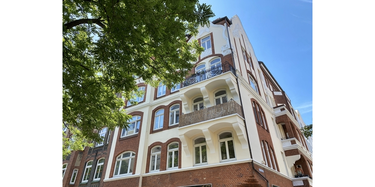 Altbaucharme in Kiel-Gaarden: helle 3-Zimmer-Wohnung mit 2 Balkonen – WG-geeignet - Etagenwohnung Kiel Gaarden-Ost | Angebot:27005110