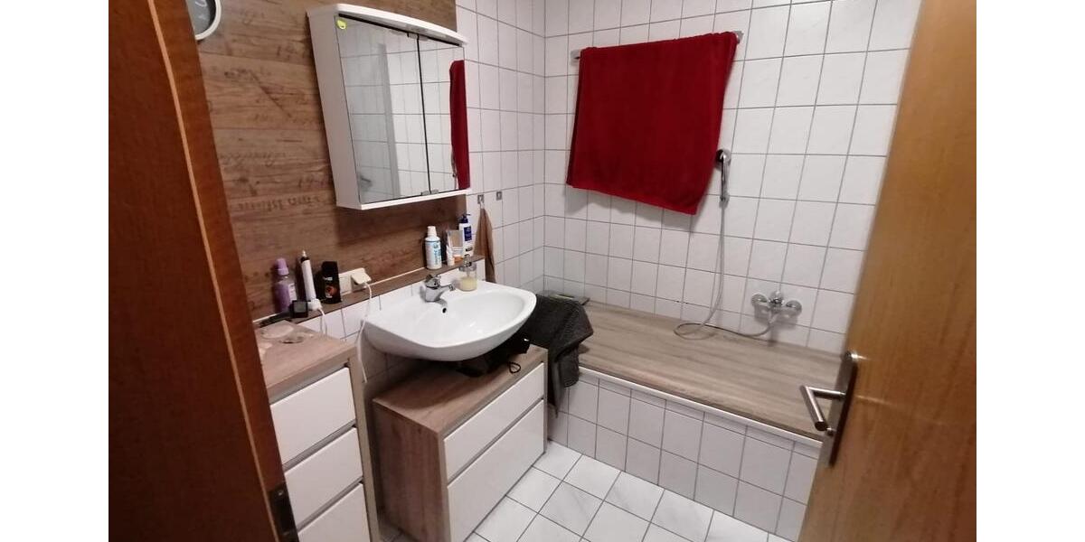 Dachgeschoßwohnung Hofheim in Unterfranken - 3.5 Zimmer, 74 m&sup2;, 625&euro; | Angebot:26263169