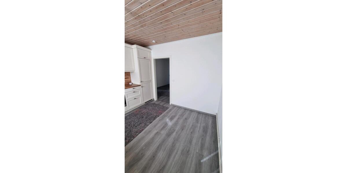 Einfamilienhaus Westerrönfeld - 6.5 Zimmer, 140 m&sup2;, 1.500&euro; | Angebot:24703243