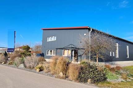 Halle in Barbing 3.700 € 270 m² zimmer