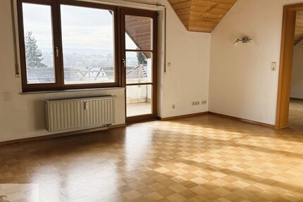 Stilvolle Maisonette-Galeriewohnung im Herzen von Öhringen 4.5 zimmer