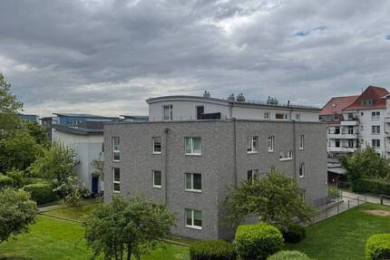Wohnung Lübeck St. Lorenz Süd - 3 Zimmer, 85 m&sup2;, 1.150&euro; | Angebot:26763877