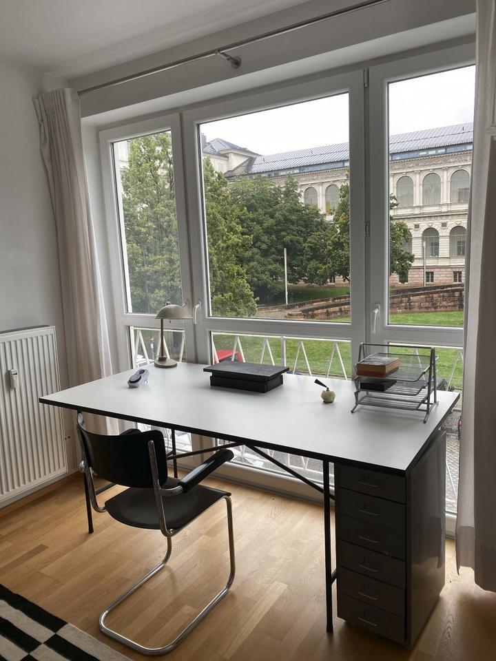 Lage, Lage, Lage - Besondere Wohnung Maxvorstadt zimmer