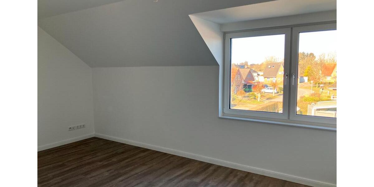 Einfamilienhaus Bredstedt - 3 Zimmer, 98 m&sup2;, 1.000&euro; | Angebot:26278165