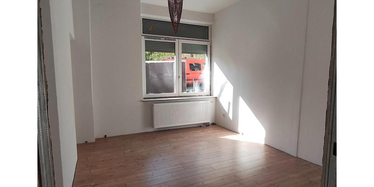 Erdgeschoßwohnung Essen Stadtbezirk VII - 5.5 Zimmer, 165 m&sup2;, 1.480&euro; | Angebot:26546105
