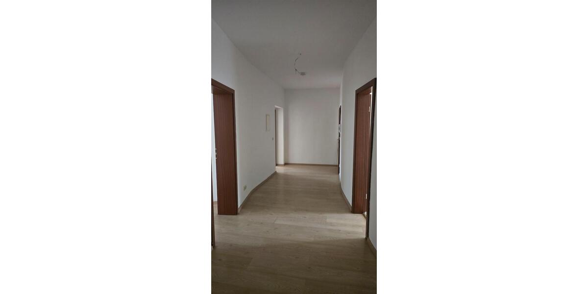 Etagenwohnung Annaberg-Buchholz Buchholz - 4 Zimmer, 111 m&sup2;, 425&euro; | Angebot:23148856