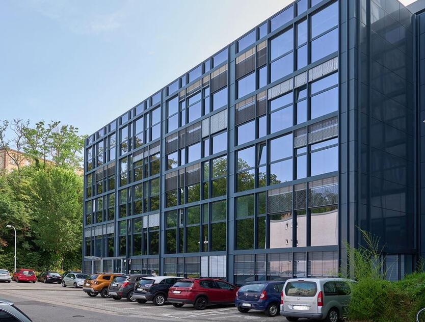 Hochwertige Bürofläche in zentraler Lage - 1.221,02 m² im 4. Obergeschoss zimmer