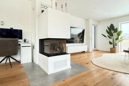 Wohnung Kumhausen - 3.5 Zimmer, 140 m&sup2;, 2.100&euro; | Angebot:24753080