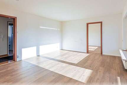 Wohnung Stuttgart Vaihingen - 3.5 Zimmer, 85 m&sup2;, 980&euro; | Angebot:27443923