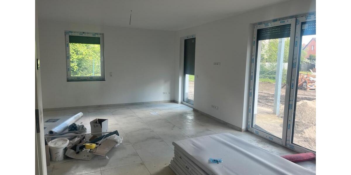 Erdgeschoßwohnung Langenhagen Engelbostel - 3.5 Zimmer, 100 m&sup2;, 1.650&euro; | Angebot:26358221