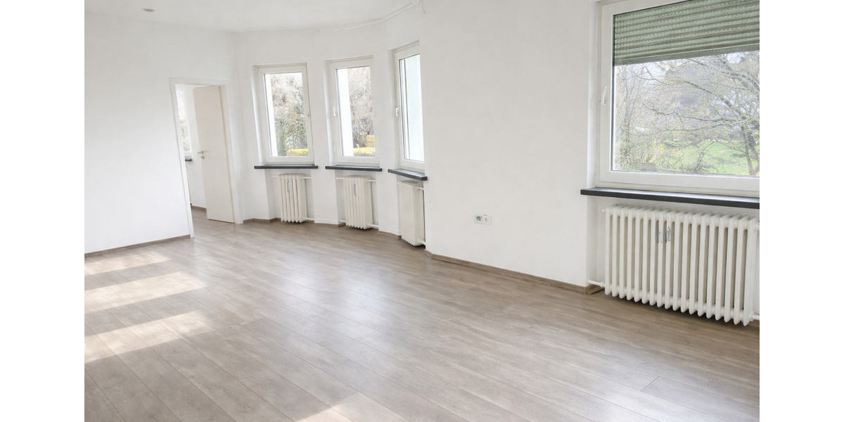 Etagenwohnung Porta Westfalica - 3 Zimmer, 83 m&sup2;, 650&euro; | Angebot:25433272
