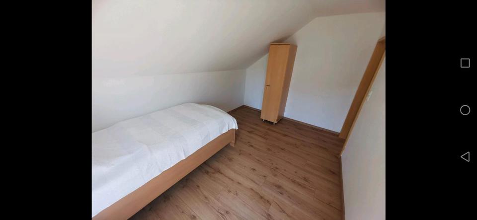 Dachgeschoßwohnung Limburg an der Lahn - 1 Zimmer, 30 m&sup2;, 600&euro; | Angebot:26228107