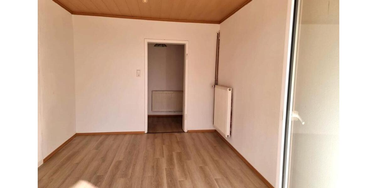 Etagenwohnung Idar-Oberstein Oberstein - 4 Zimmer, 84 m&sup2;, 590&euro; | Angebot:26227485