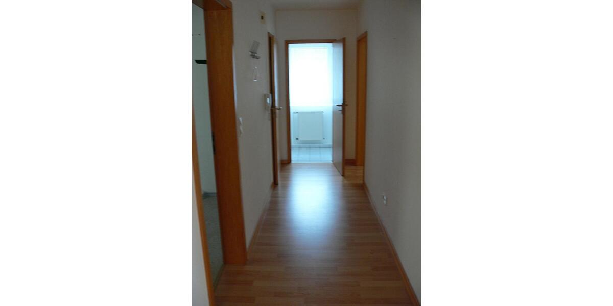 Einfamilienhaus Bad Salzdetfurth - 8 Zimmer, 189 m&sup2;, 1.200&euro; | Angebot:26037584