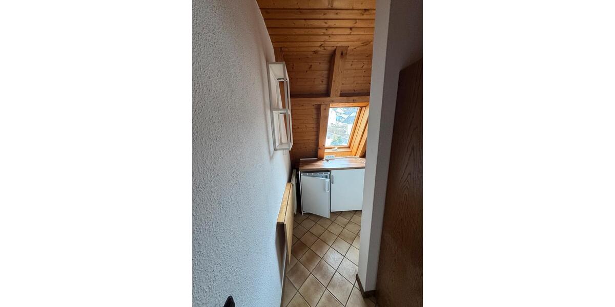 Dachgeschoßwohnung Schönwald im Schwarzwald - 1.5 Zimmer, 23 m&sup2;, 300&euro; | Angebot:25370395