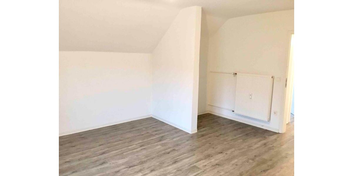 Dachgeschoßwohnung Langenhagen - 1 Zimmer, 35 m&sup2;, 379&euro; | Angebot:25140430