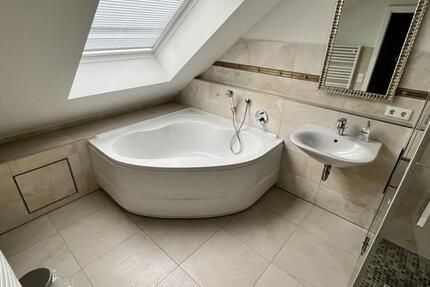 Wohnen auf Zeit Schwetzingen - 3 Zimmer, 80 m&sup2;, 1.780&euro; | Angebot:25302076