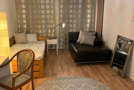 Vollmöbliertes Zimmer in 2-er WG in zentraler Lage 2 zimmer