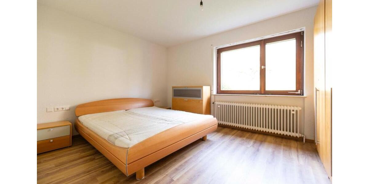 Etagenwohnung Mühlacker - 4 Zimmer, 115 m&sup2;, 1.200&euro; | Angebot:24692015