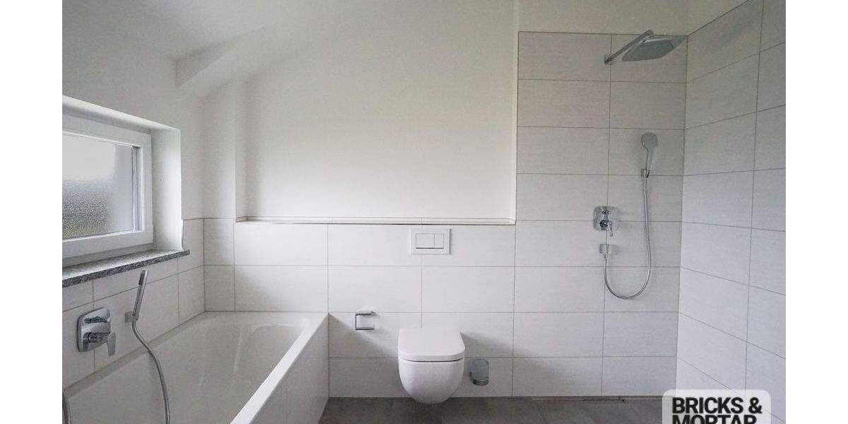 Etagenwohnung Deiningen - 4 Zimmer, 95 m&sup2;, 1.060&euro; | Angebot:25771646