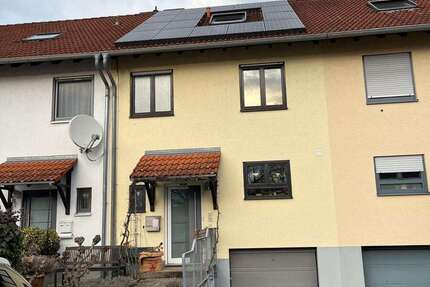Haus Jockgrim - 5 Zimmer, 160 m&sup2;, 1.800&euro; | Angebot:25163525