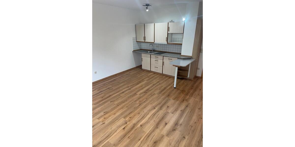 Erdgeschoßwohnung Waldkraiburg - 2 Zimmer, 40 m&sup2;, 780&euro; | Angebot:26620615