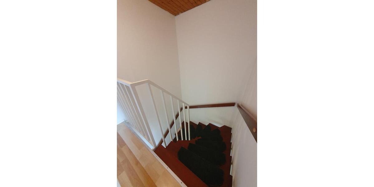 Doppelhaushälfte Parkstetten - 5 Zimmer, 115 m&sup2;, 870&euro; | Angebot:26634672