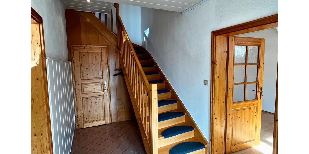 Einfamilienhaus Waldkappel - 4 Zimmer, 157 m&sup2;, 1.340&euro; | Angebot:26220799