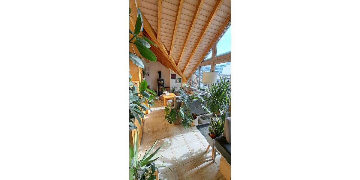 Dachgeschoßwohnung Leonberg - 3 Zimmer, 95 m&sup2;, 1.150&euro; | Angebot:26623416