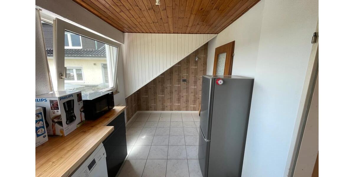 Dachgeschoßwohnung Wermelskirchen - 1 Zimmer, 40 m&sup2;, 300&euro; | Angebot:26414582