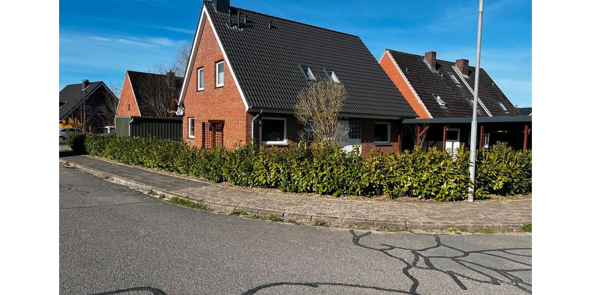 Dachgeschoßwohnung Schwabstedt - 3 Zimmer, 61 m&sup2;, 580&euro; | Angebot:26514924