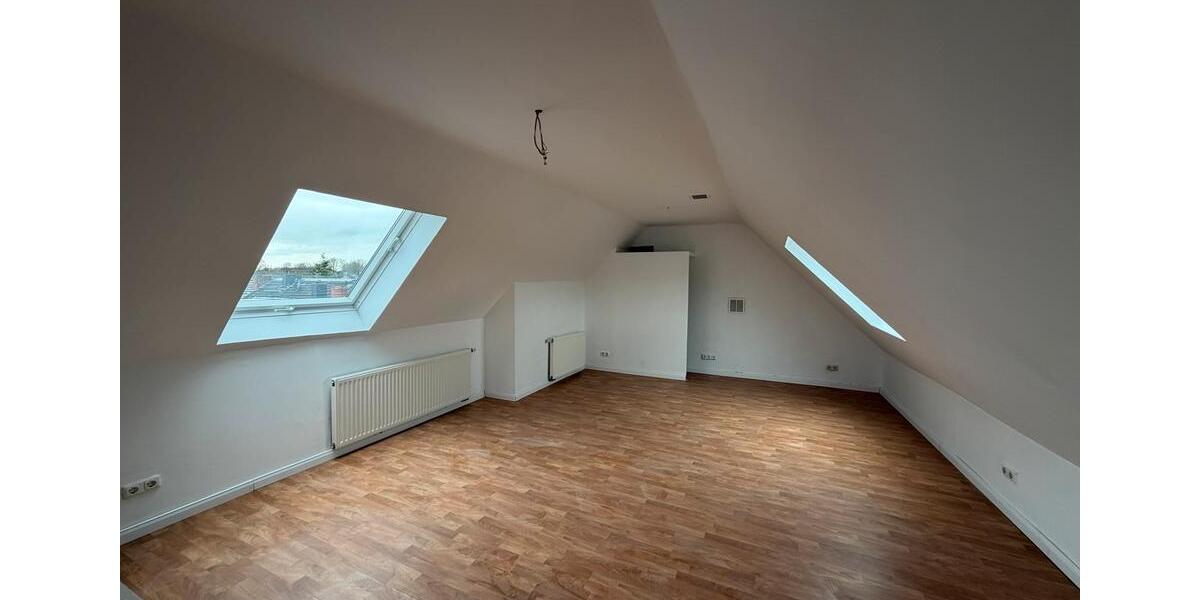 Maisonettenwohnung Neuss Holzheim - 4 Zimmer, 100 m&sup2;, 920&euro; | Angebot:25127441