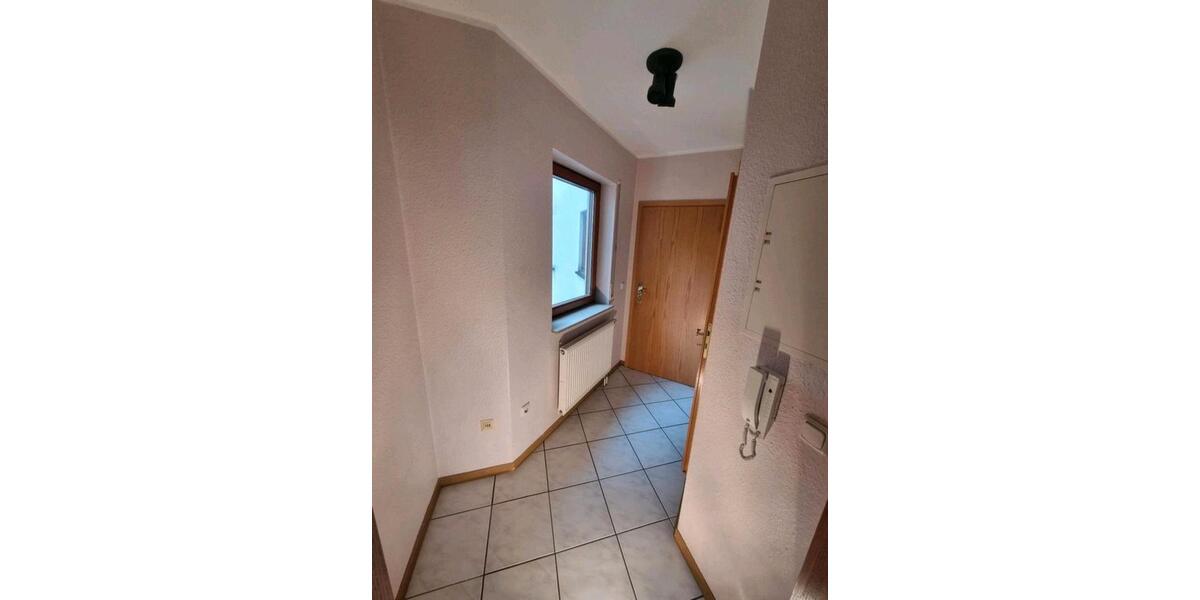 Etagenwohnung Wörth am Main - 3 Zimmer, 74 m&sup2;, 900&euro; | Angebot:24829521