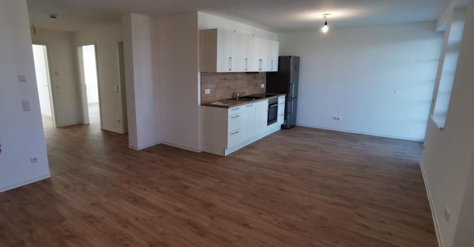 Etagenwohnung Erfurt - 3 Zimmer, 86 m&sup2;, 1.300&euro; | Angebot:26460374