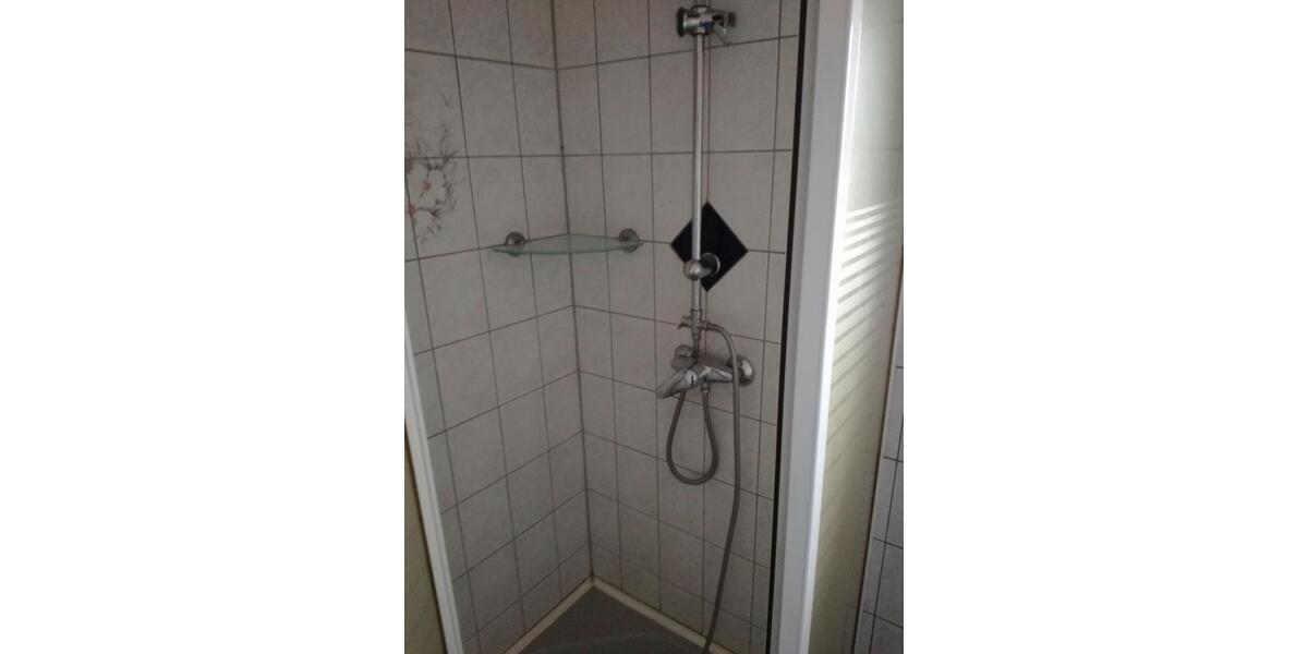 Etagenwohnung Zörbig - 3 Zimmer, 61 m&sup2;, 400&euro; | Angebot:25351328