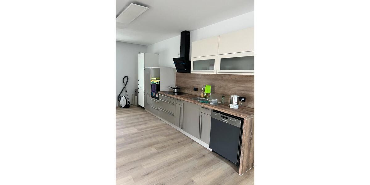 Etagenwohnung Würselen - 1 Zimmer, 100 m&sup2;, 580&euro; | Angebot:25369371