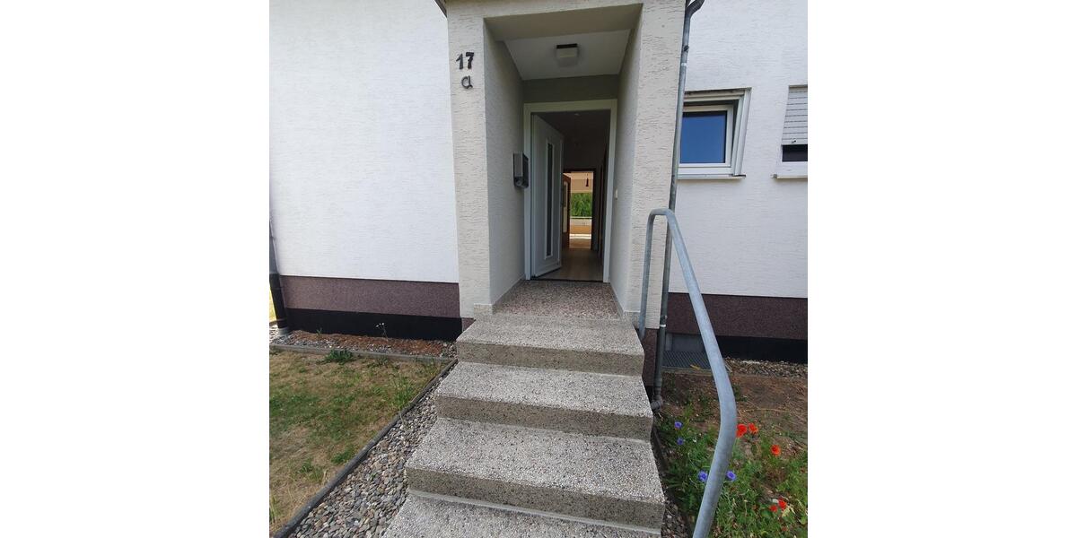 Erdgeschoßwohnung Wolfhagen - 3 Zimmer, 87 m&sup2;, 650&euro; | Angebot:26252825