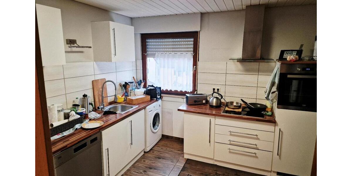 Dachgeschoßwohnung Remchingen - 4 Zimmer, 93 m&sup2;, 950&euro; | Angebot:23703263