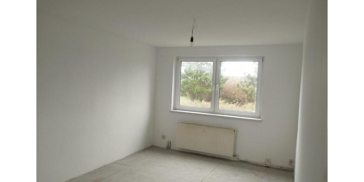 Etagenwohnung Ferdinandshof - 3 Zimmer, 60 m&sup2;, 300&euro; | Angebot:24878209