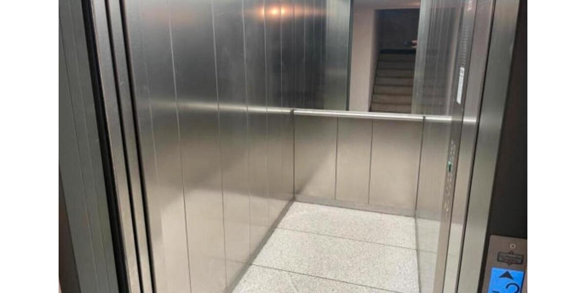 Etagenwohnung Düsseldorf Stadtbezirk 5 - 1 Zimmer, 40 m&sup2;, 1.479&euro; | Angebot:26483907
